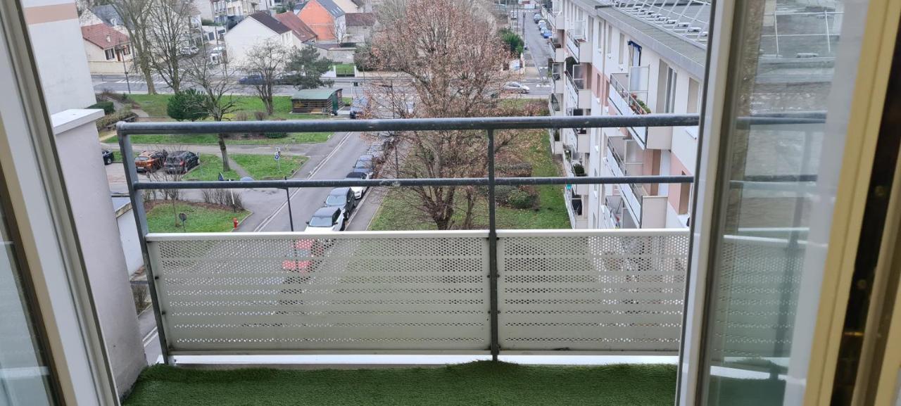 Appartement 65M² Paris - Disneyland - Rer A Noisy-le-Grand Bagian luar foto