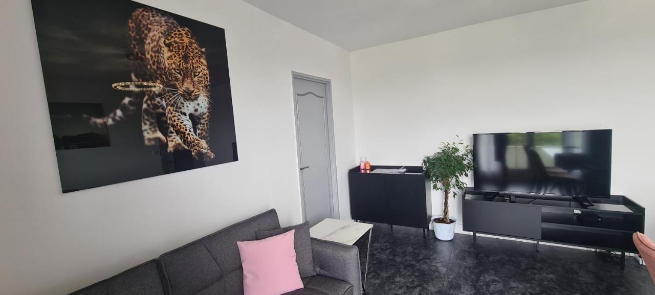 Appartement 65M² Paris - Disneyland - Rer A Noisy-le-Grand Bagian luar foto