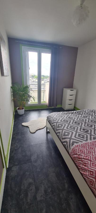 Appartement 65M² Paris - Disneyland - Rer A Noisy-le-Grand Bagian luar foto